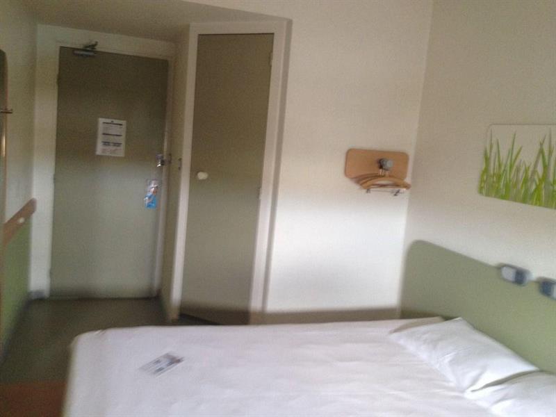 B&B Hotel Cergy Pierrelaye Exterior foto
